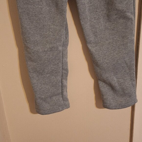 grey jogging pants medium - Picture 2 of 11